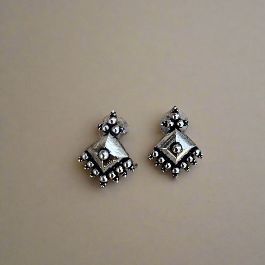 Simple Oxidized stud earrings
