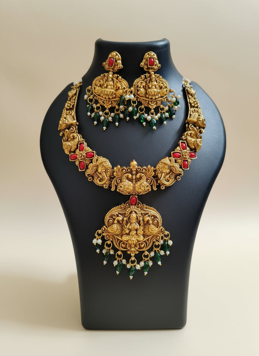 Heavy Coral Lakshmi set