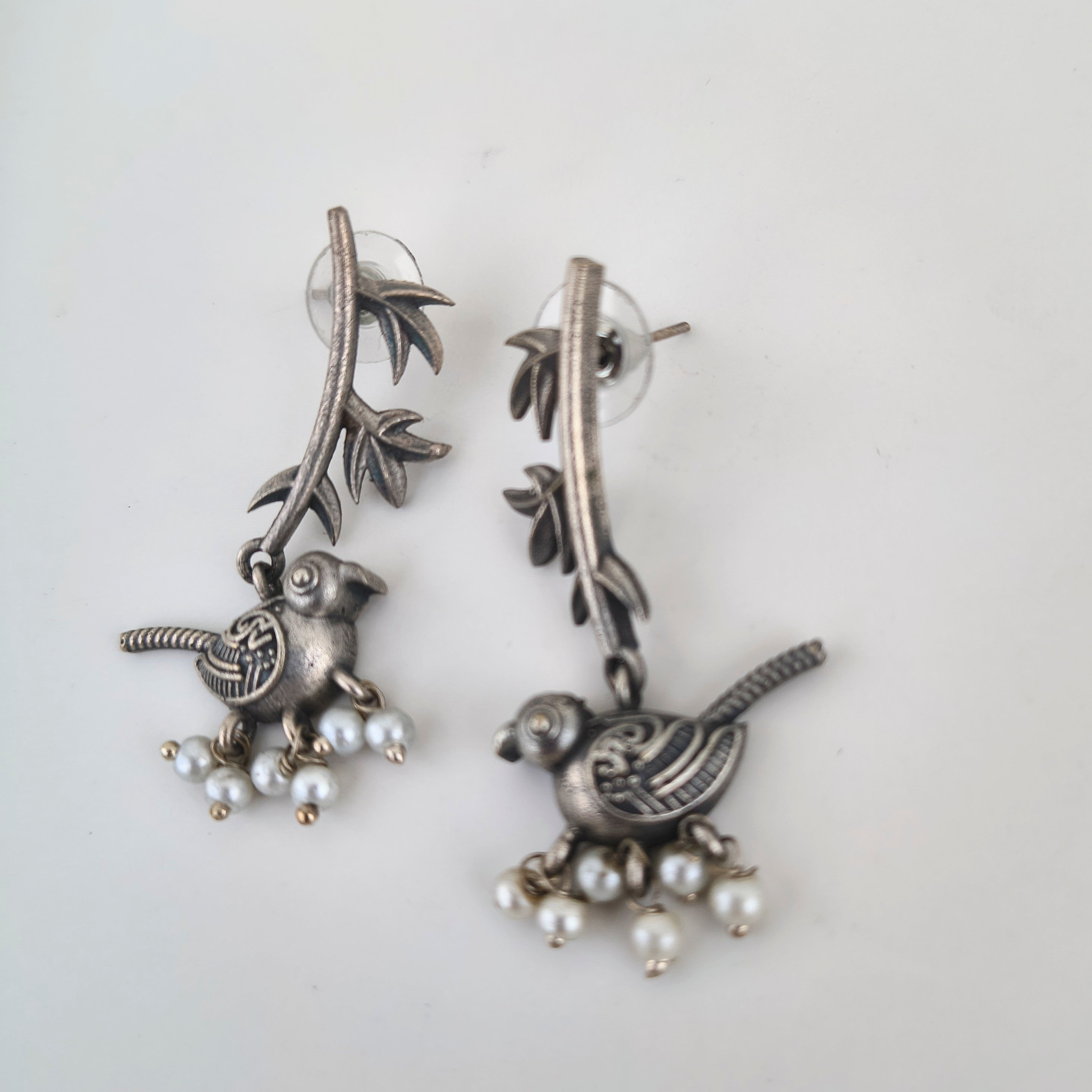 Bird hanging pearl drop earrings