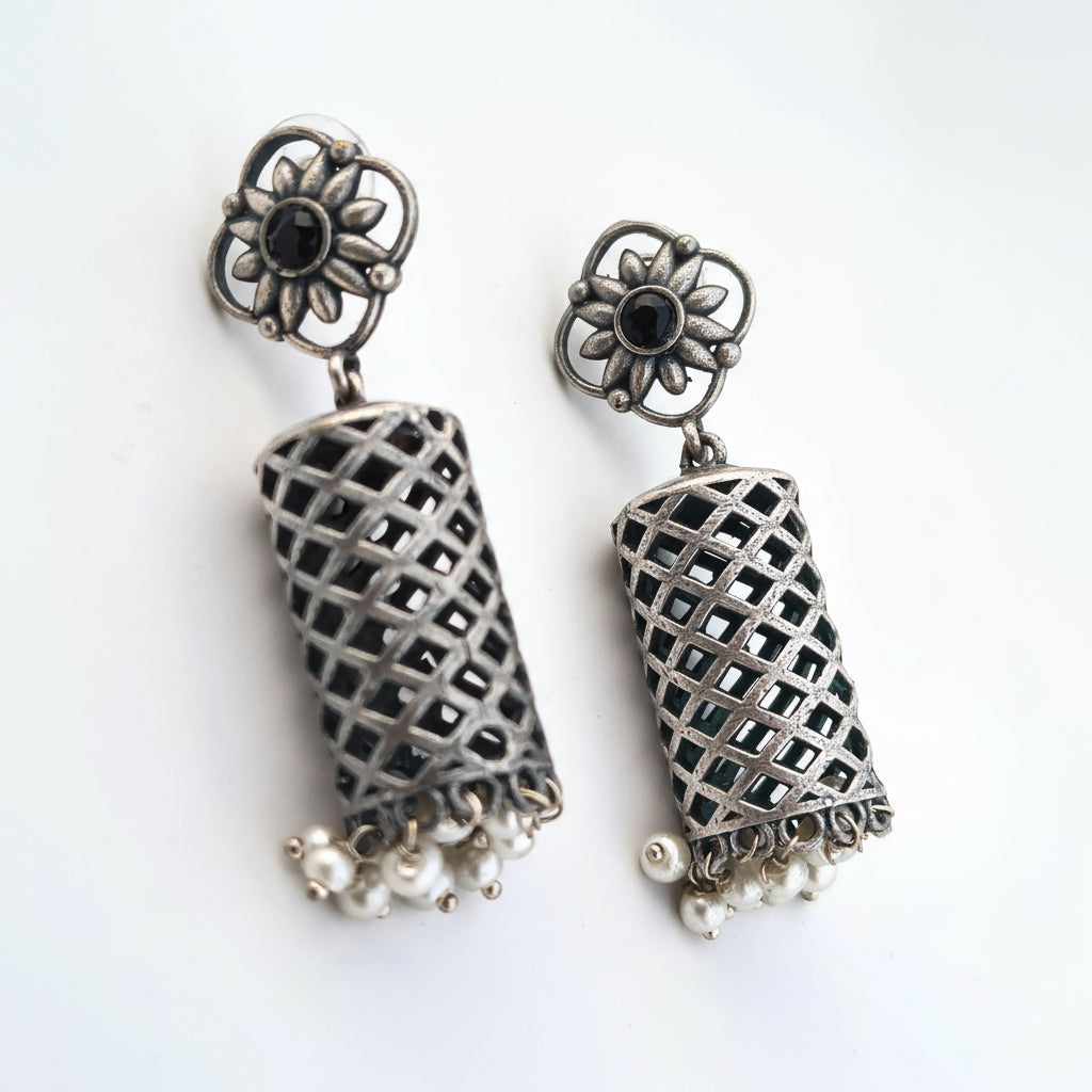 Thara brass cylindrical jumka