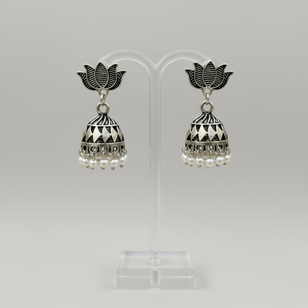 Lotus oxidized silver jumkas