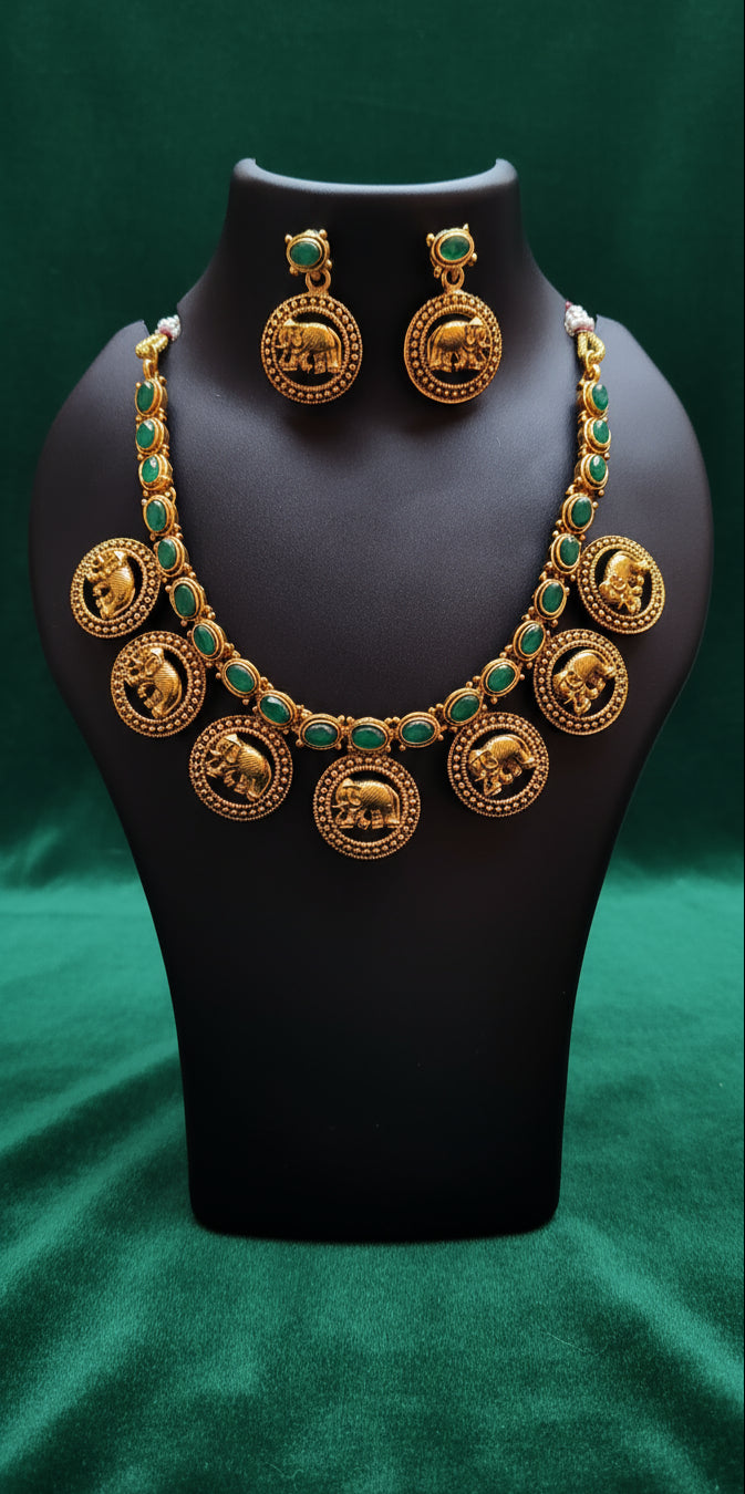 Elephant Emerald set