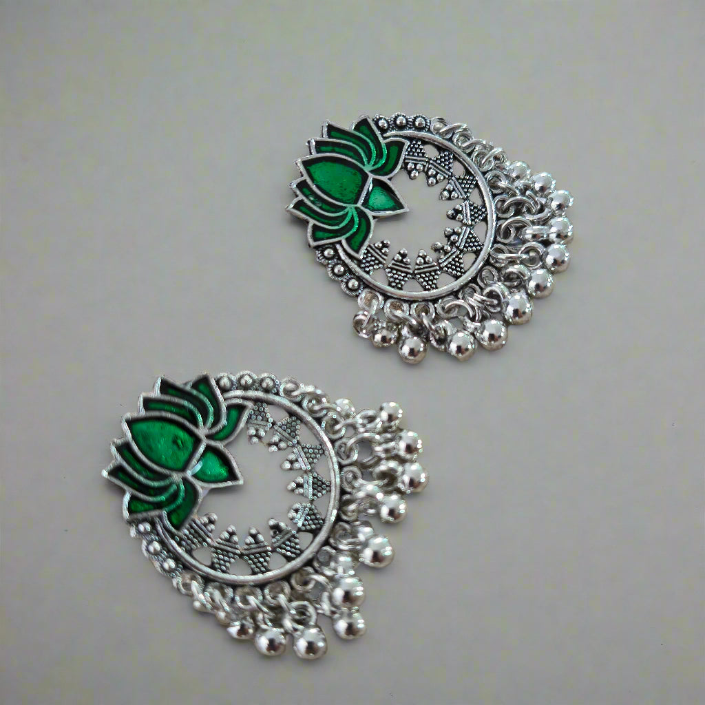 Lotus gunguroo studs