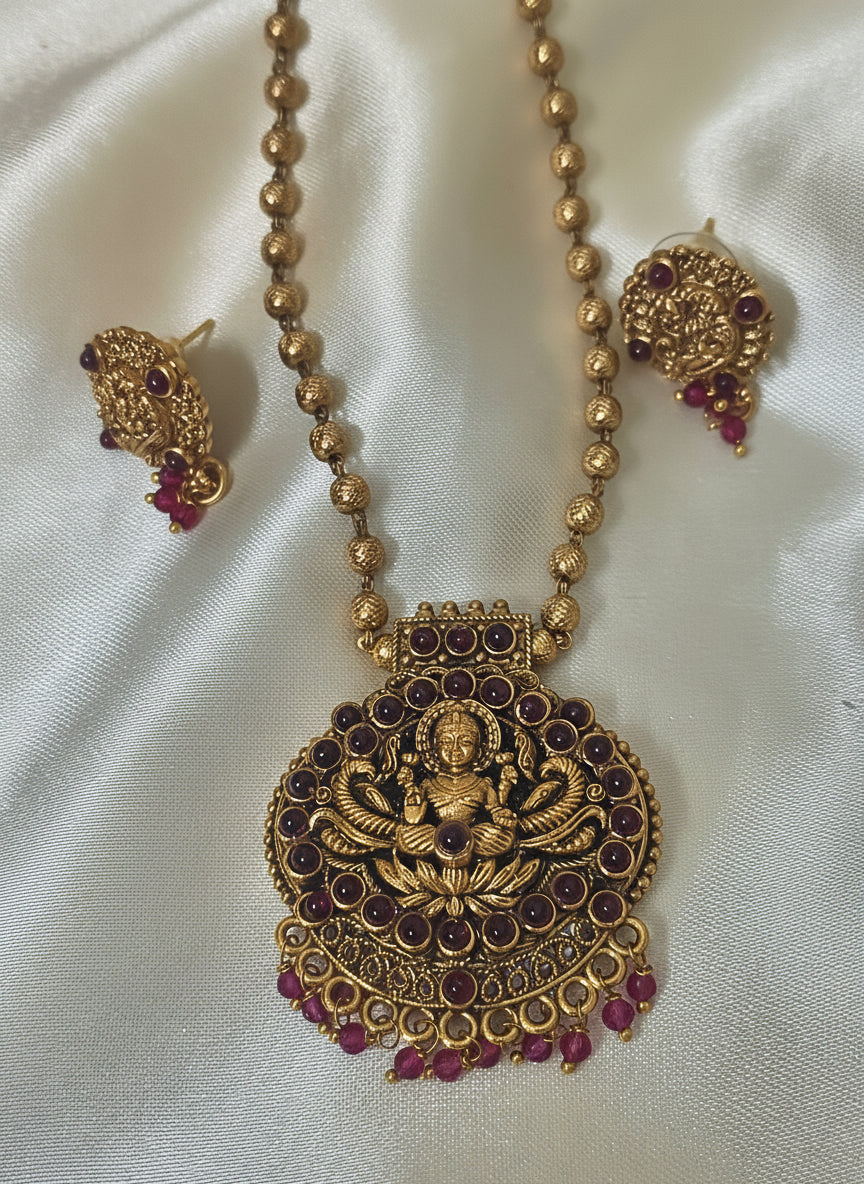 Ruby Lakshmi Short Haram