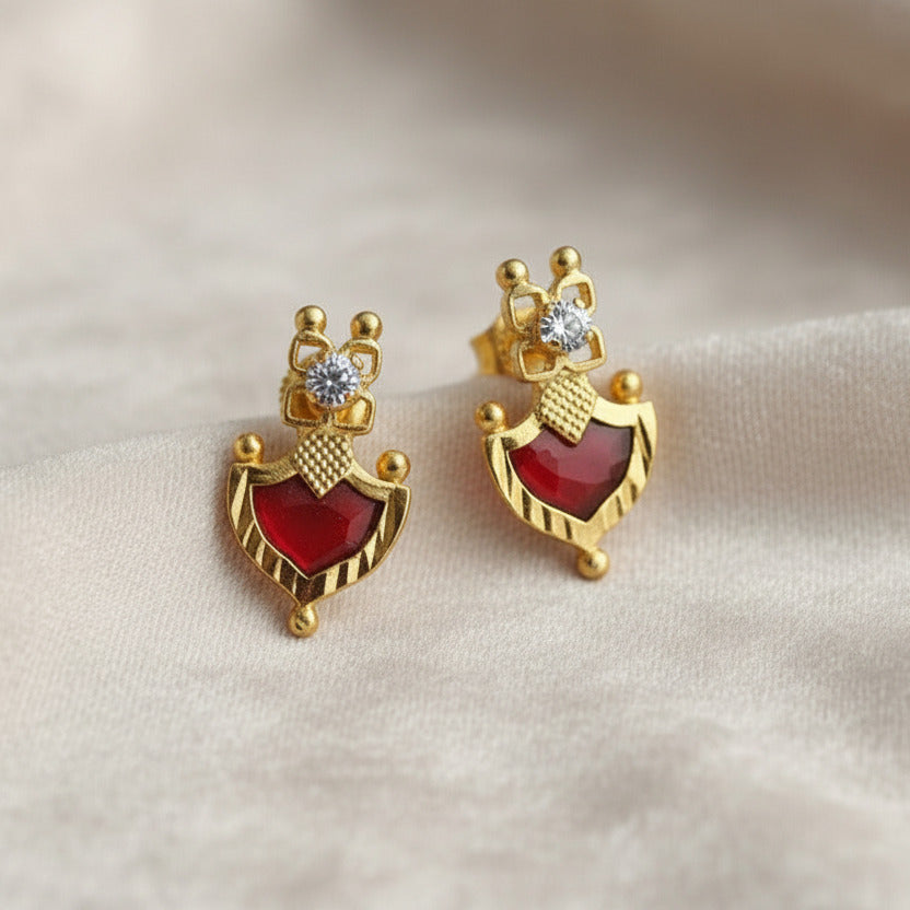 Palakka gold plated stud