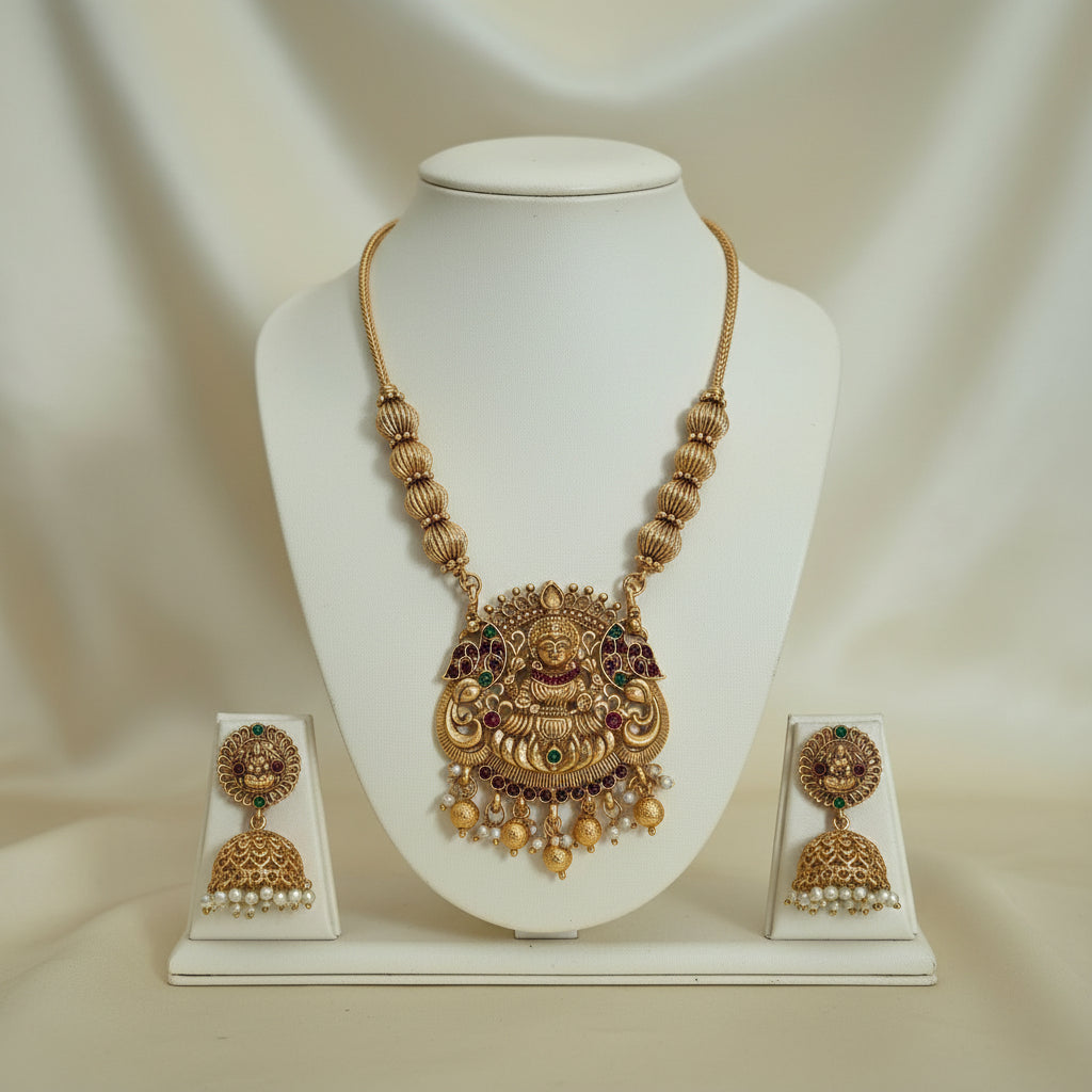 Lakshmi Attigai Set