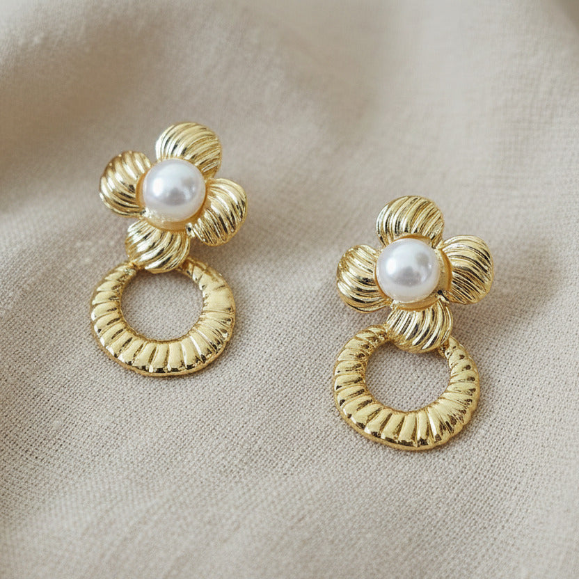 Pear drop Anti tarnish earrings