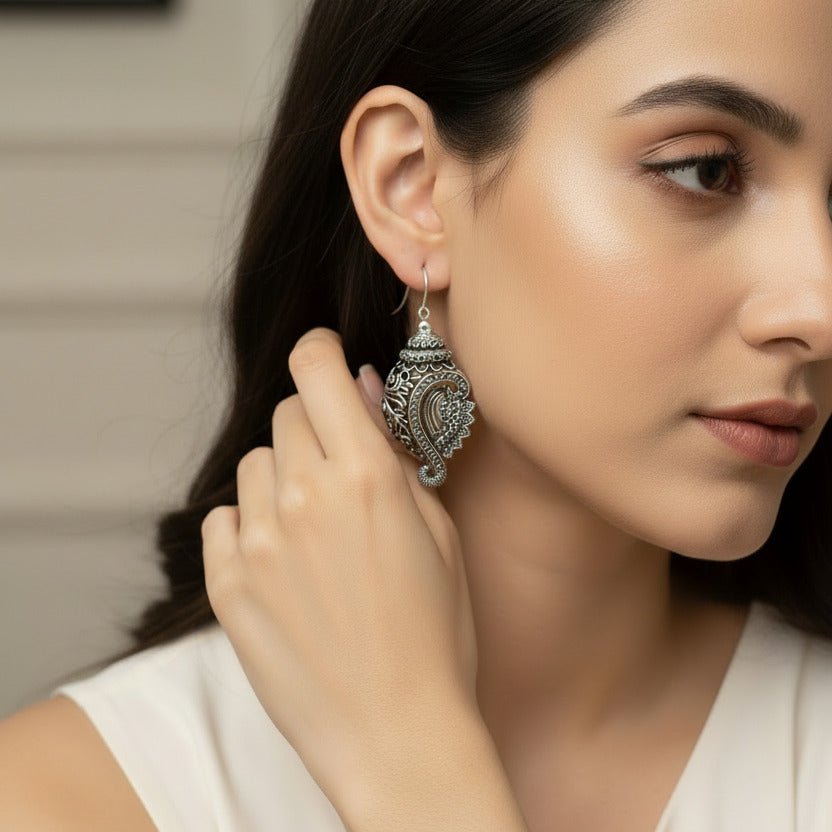 Daily wear hook earrings