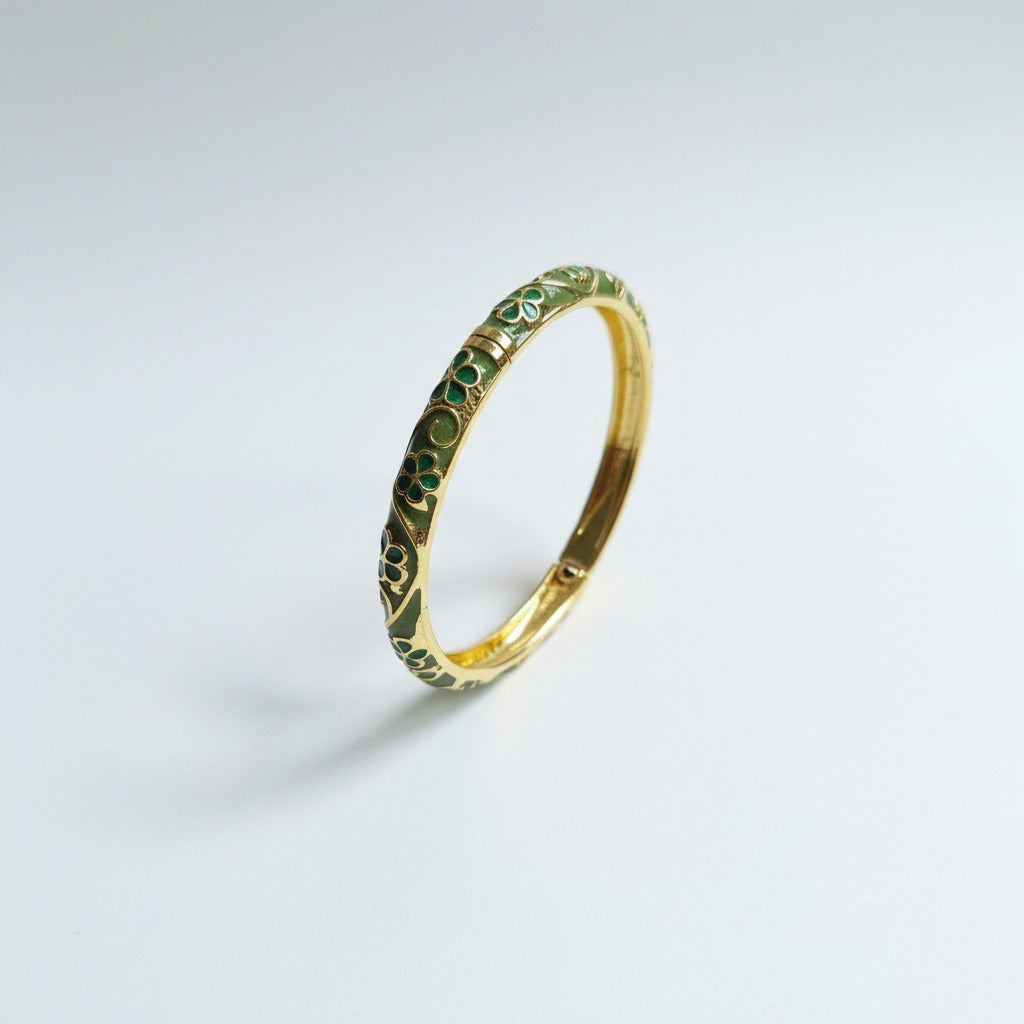 Meenakar kada Bangle