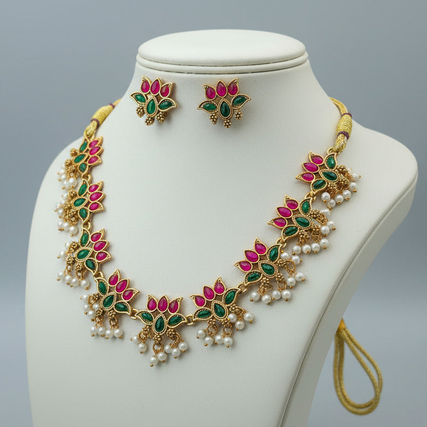 Lotus necklace
