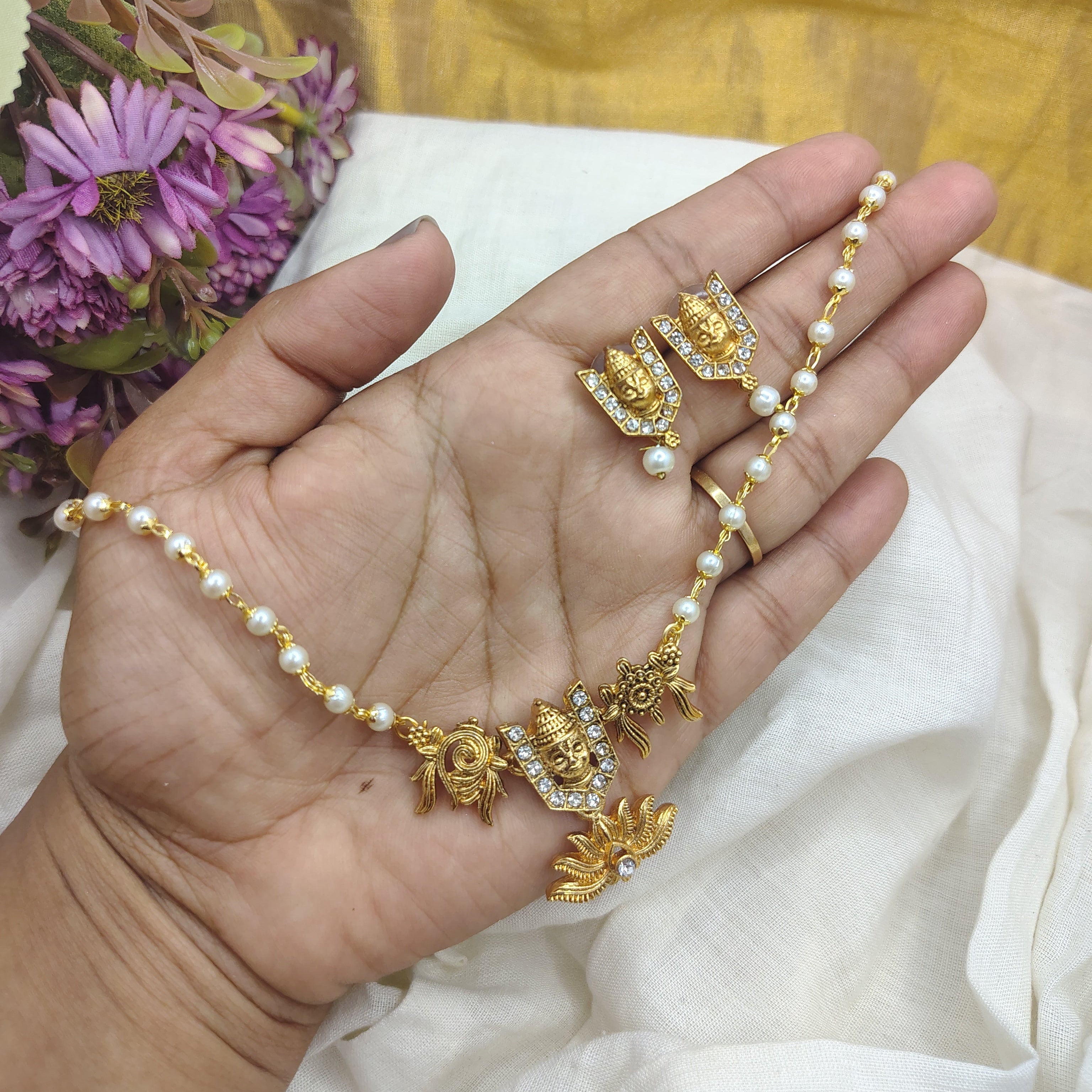 Balaji PearlNecklace set