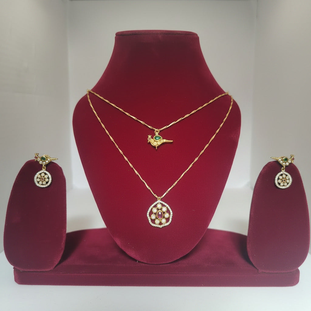 Double layer necklace set
