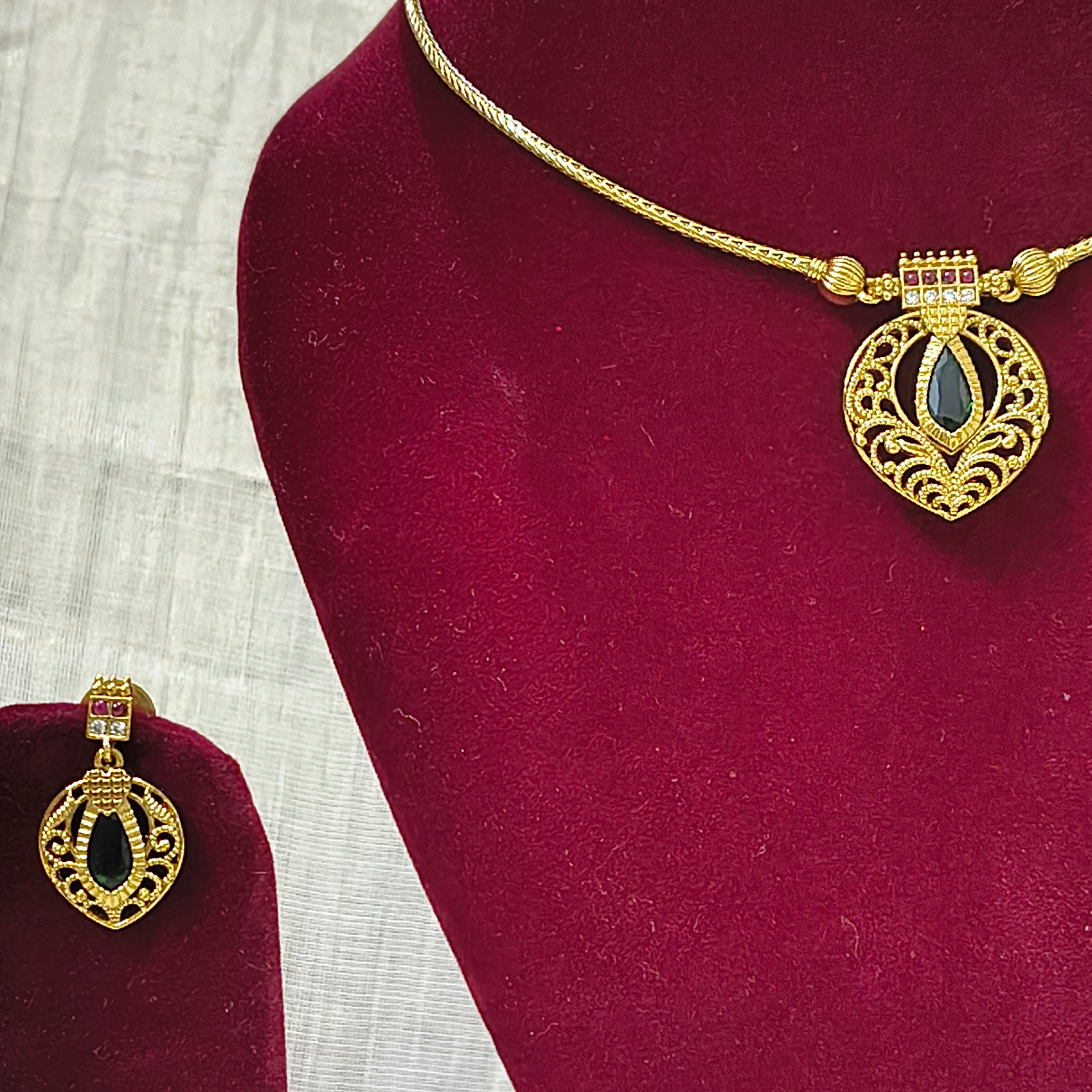 Nagapadam attigai set
