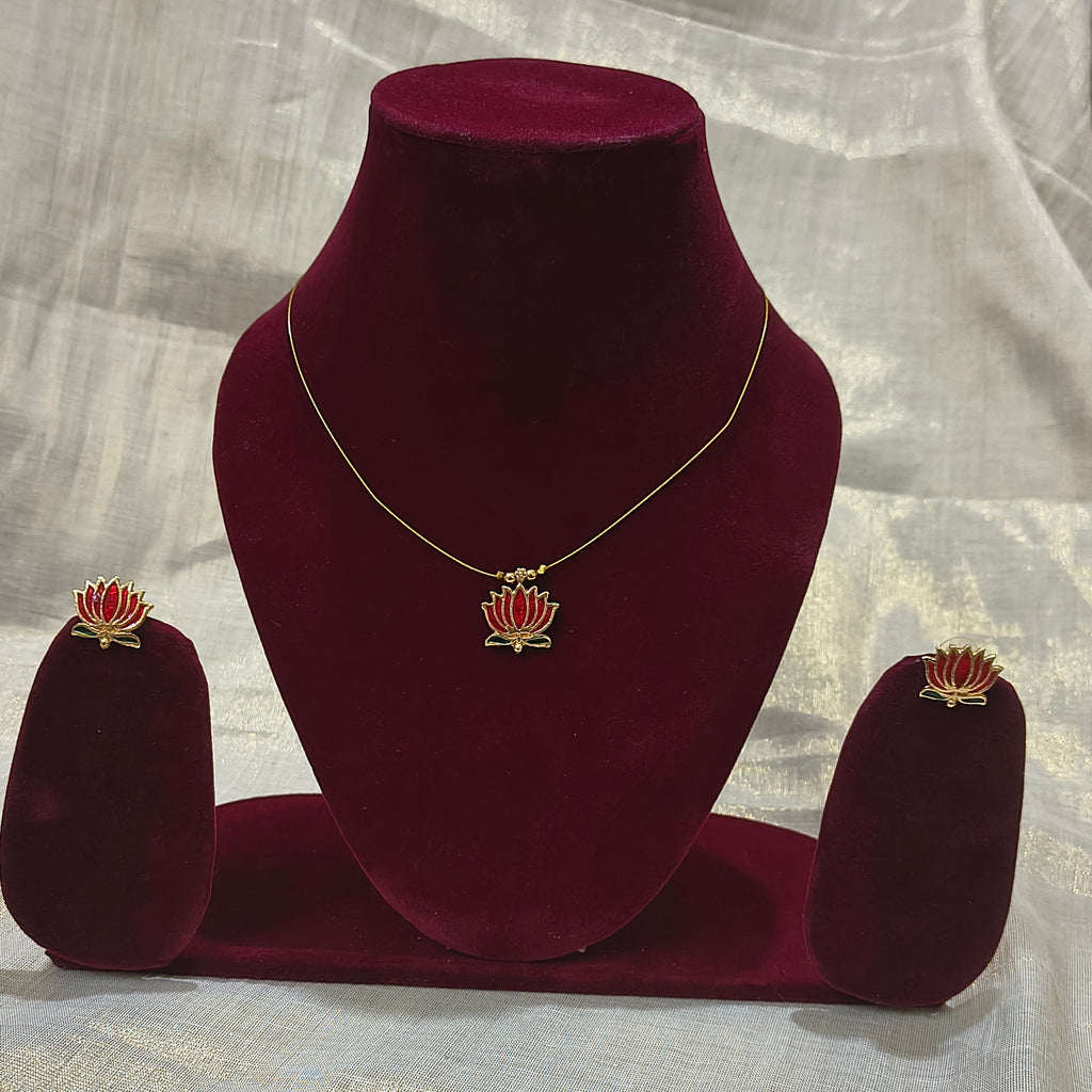 Seetha Lotus invisble set