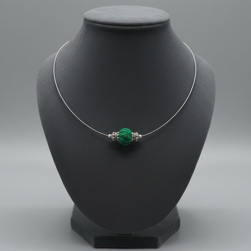 Dhaga invisible chain