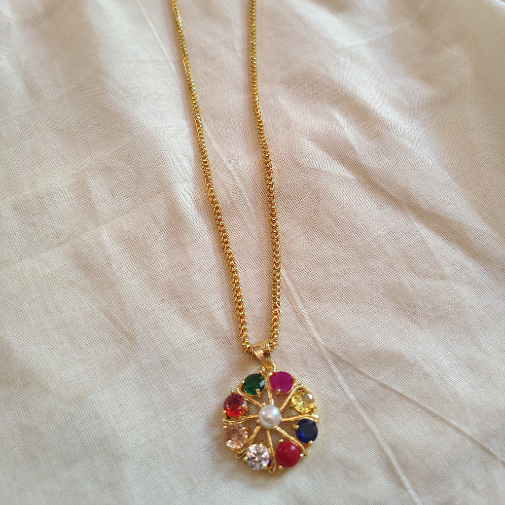 Navaratna Pendant chain