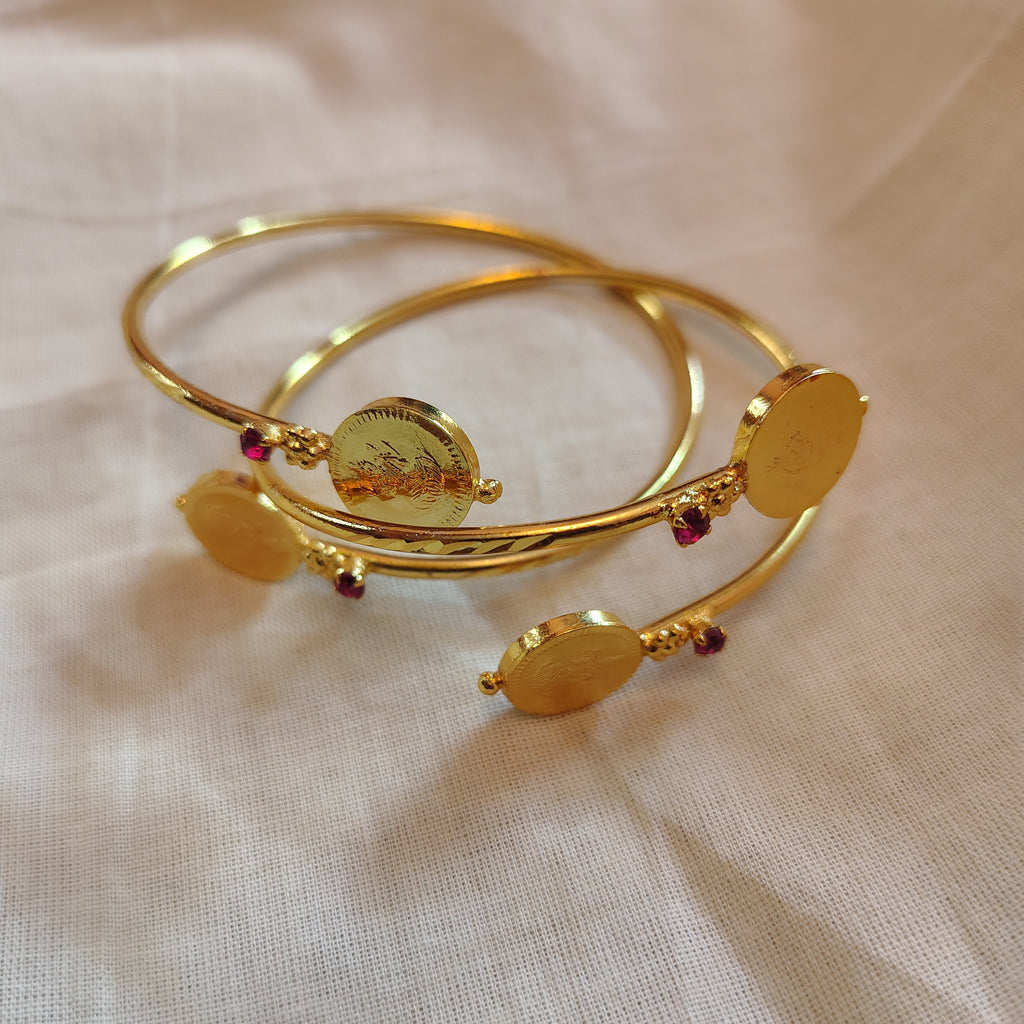 Gold plated Kasu Bangle