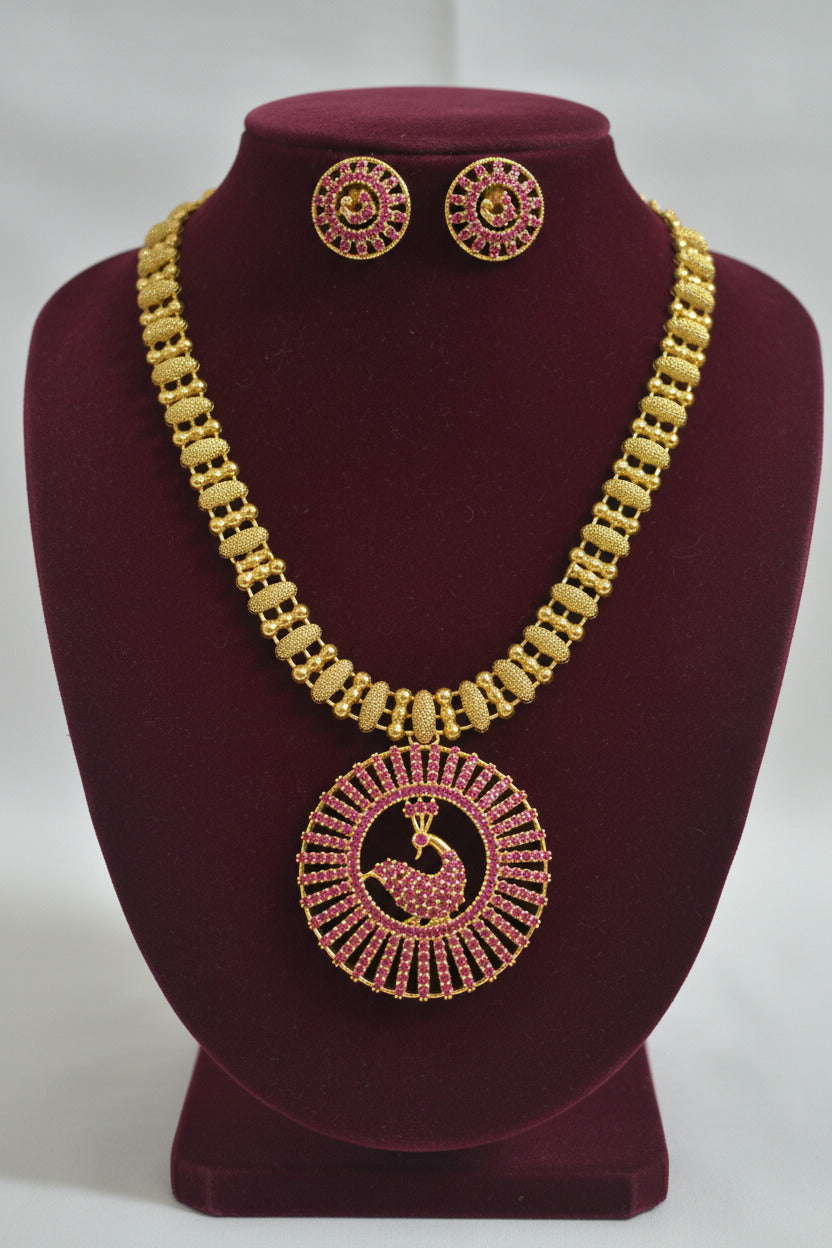 peacock ad necklace set