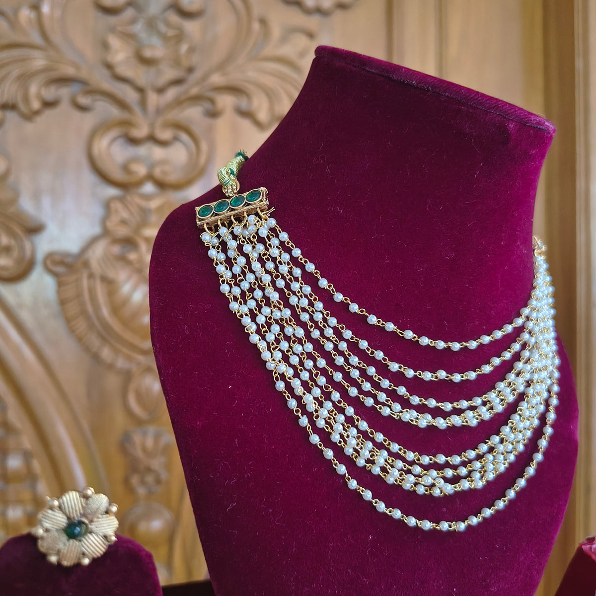 Vamya Pearl layer Necklace set