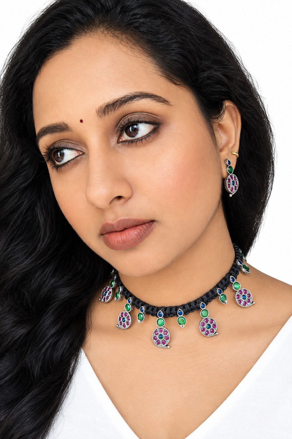 Tharika Black thread necklace set