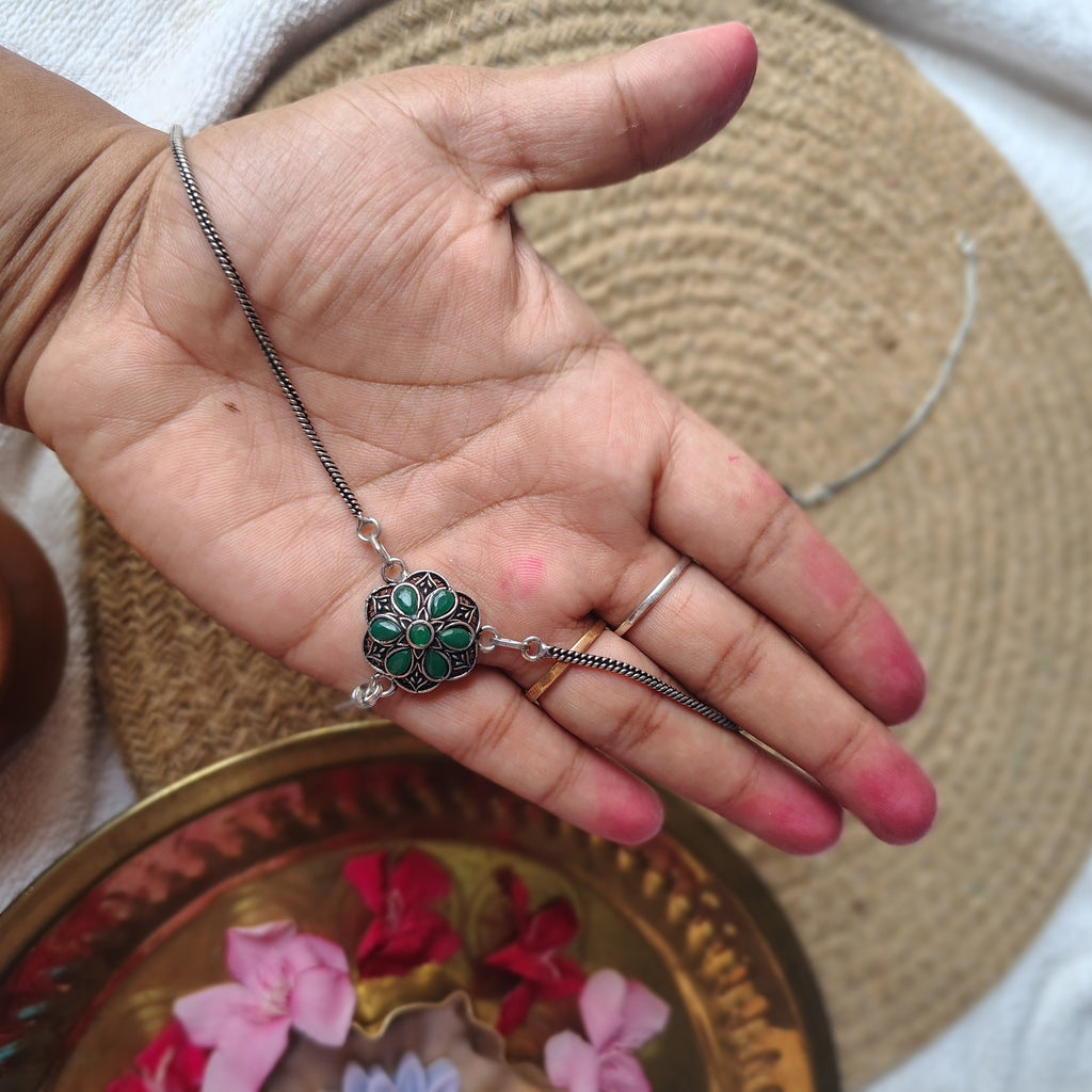 Mudrika oxidised anklets