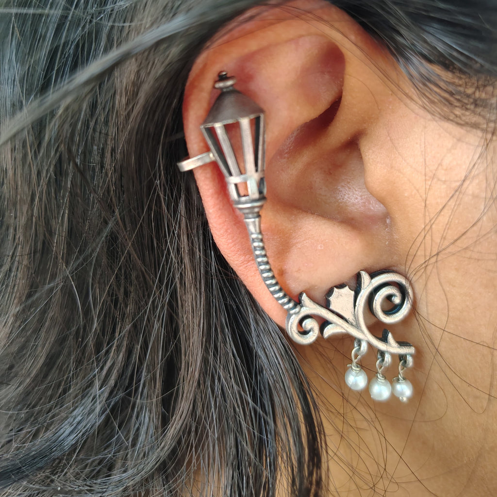 Lamp design peal Brass Ear cuff